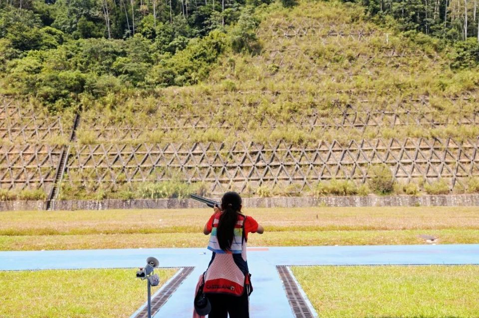 朱卓东, 同并进 朱卓东, 同并进