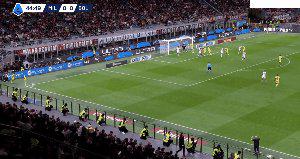 img, 帕夫洛维奇, 主裁对其出 img, 帕夫洛维奇, 主裁对其出