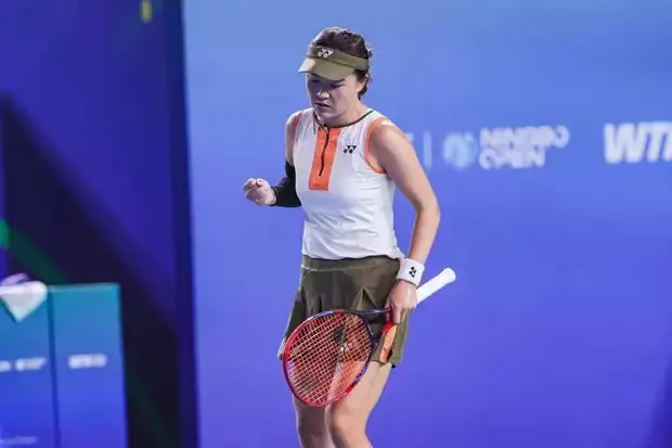 发球局, 另外两名先, img